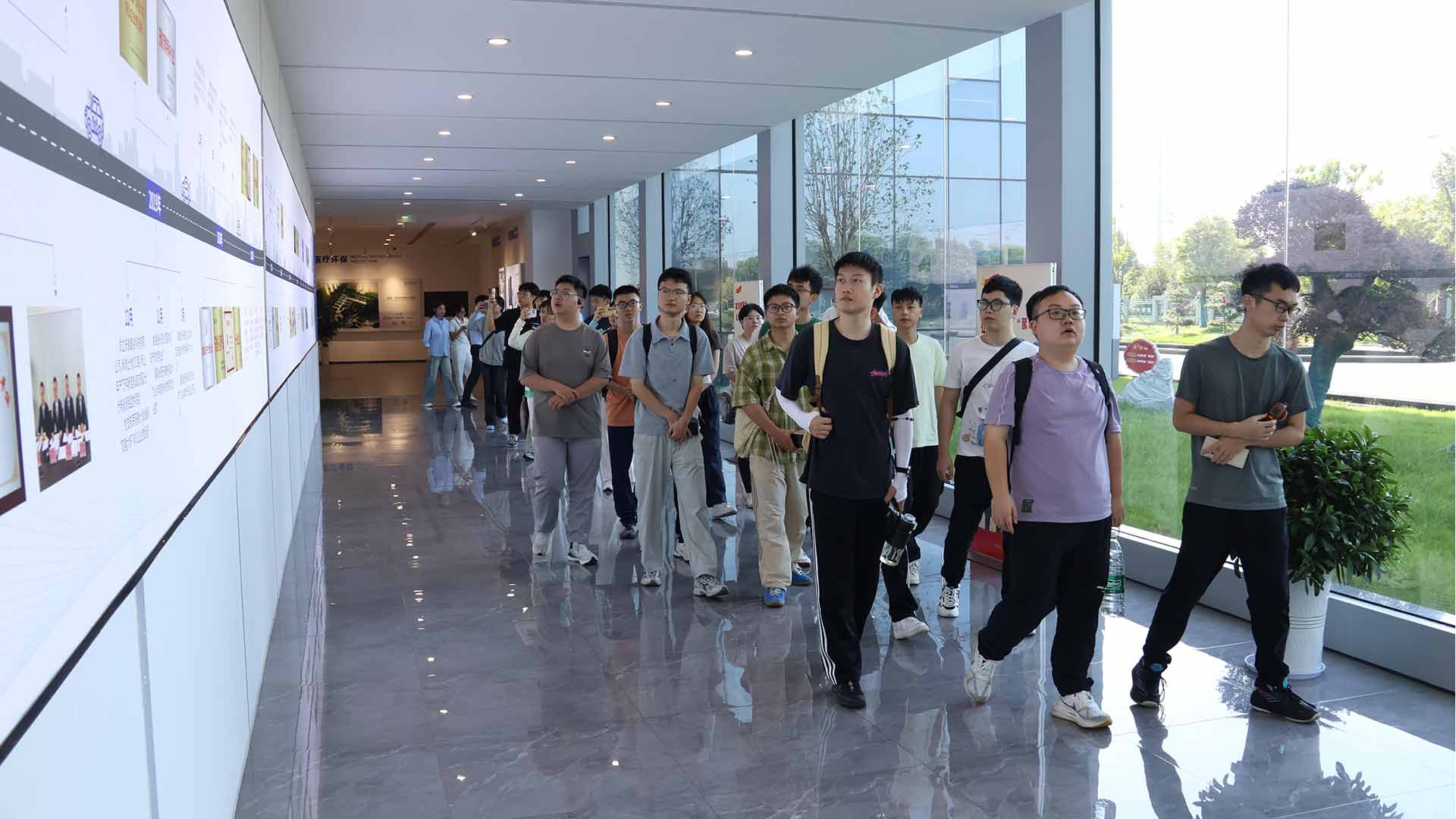 Neue Wege mit Materialien beschreiten, junge Menschen prägen | Praktikumsdokumentation von Studenten der Central South University: Eine erste Erkundung von Xinbo